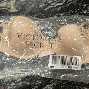 Victoria's Secret Bra - Soft Cream